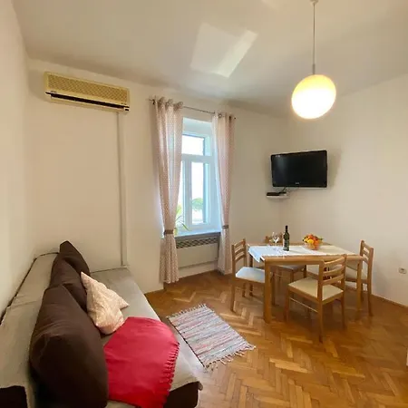 Palmgarden Opatija-icici Lägenhet